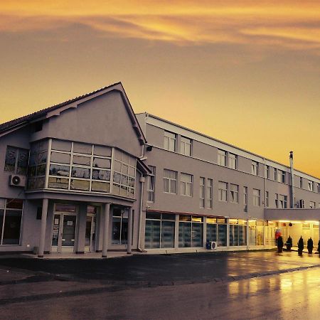 Guesthouse Dokic Leskovac  Eksteriør billede
