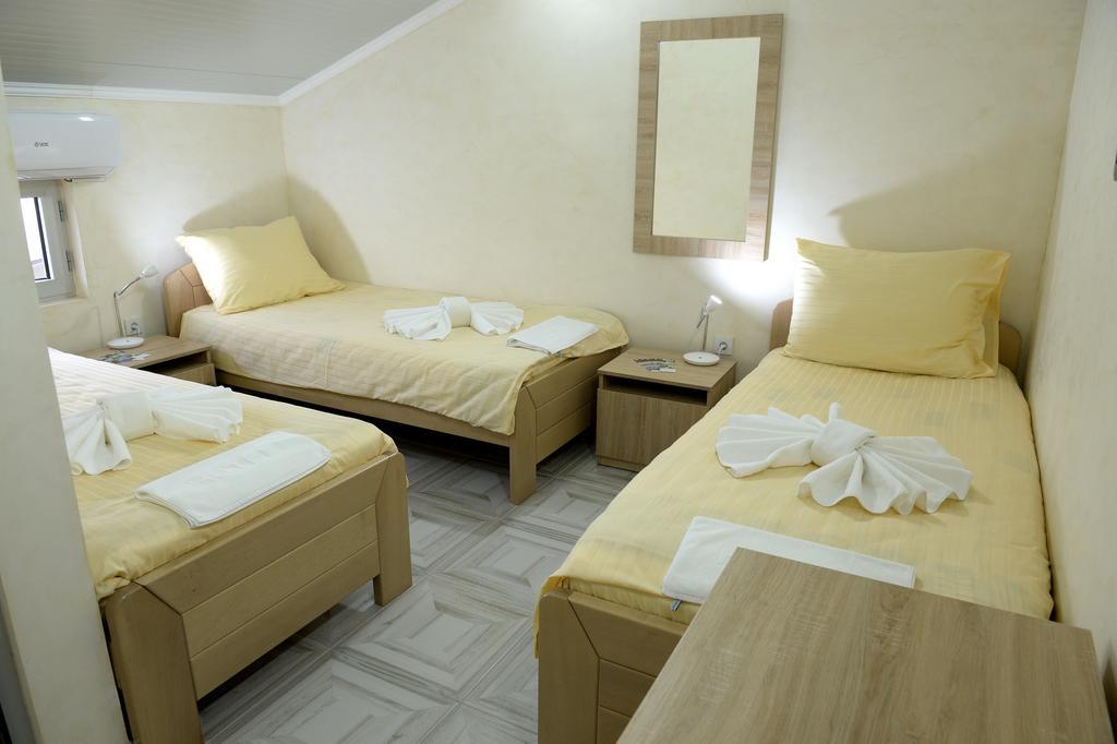 Guesthouse Dokic Leskovac  Eksteriør billede